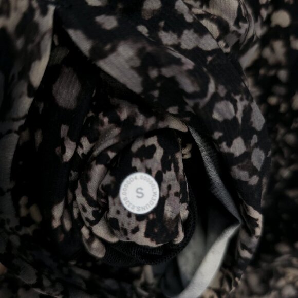 LULULEMON Lab Revera Duster Dress Planet Surface Granite Multi PNSF SMALL - Picture 6 of 8